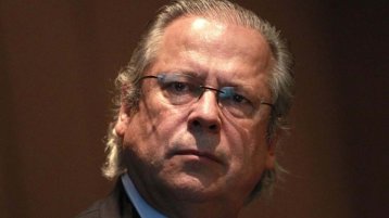 jose-dirceu-exministro-2011-size-598