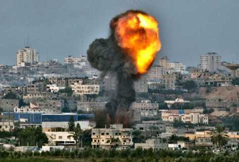 Explosion-provocada-ataque-israeli-Gaza_PREIMA20121116_0113_38